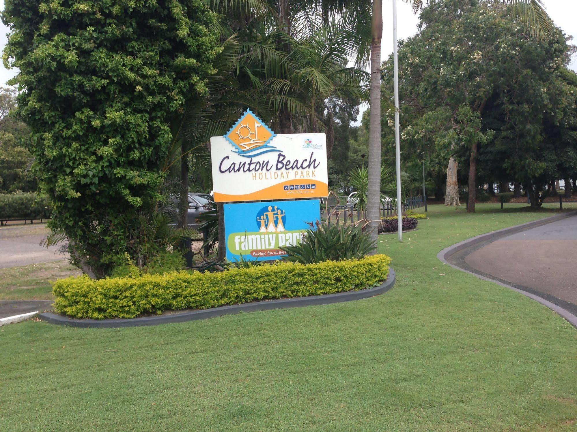Canton Beach Holiday Park Toukley Esterno foto